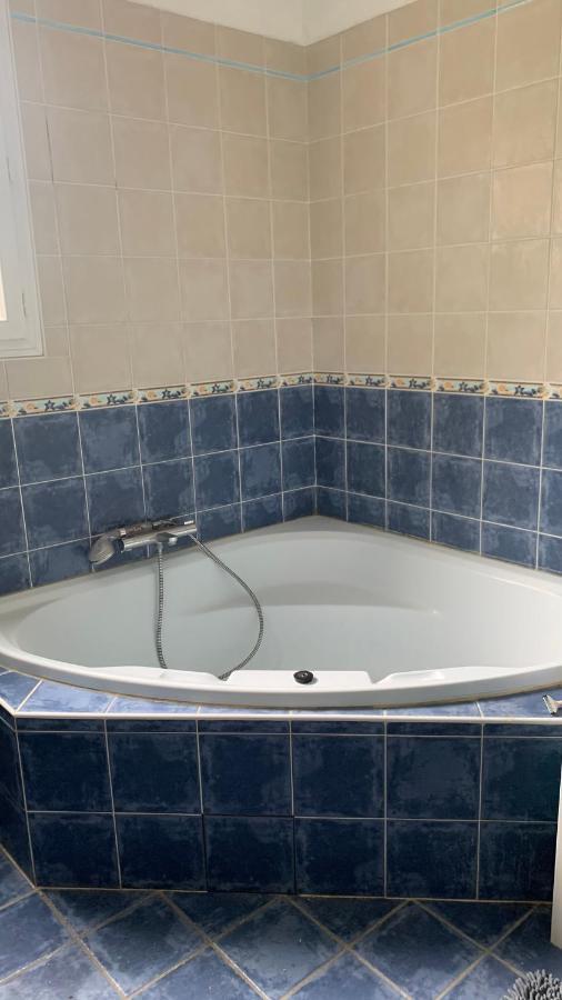 Villa En Bordure De Colline*Piscine*Clim*Netflix Les Matelles Екстер'єр фото